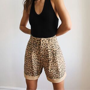 Free People Printed Dogtown Cut Off Denim Shorts NWT Size 25